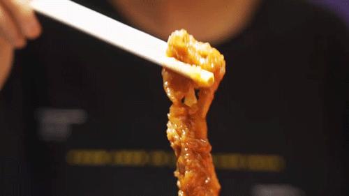 「卤林少堂主」2岁生日“虎”出新招，新品5元吃