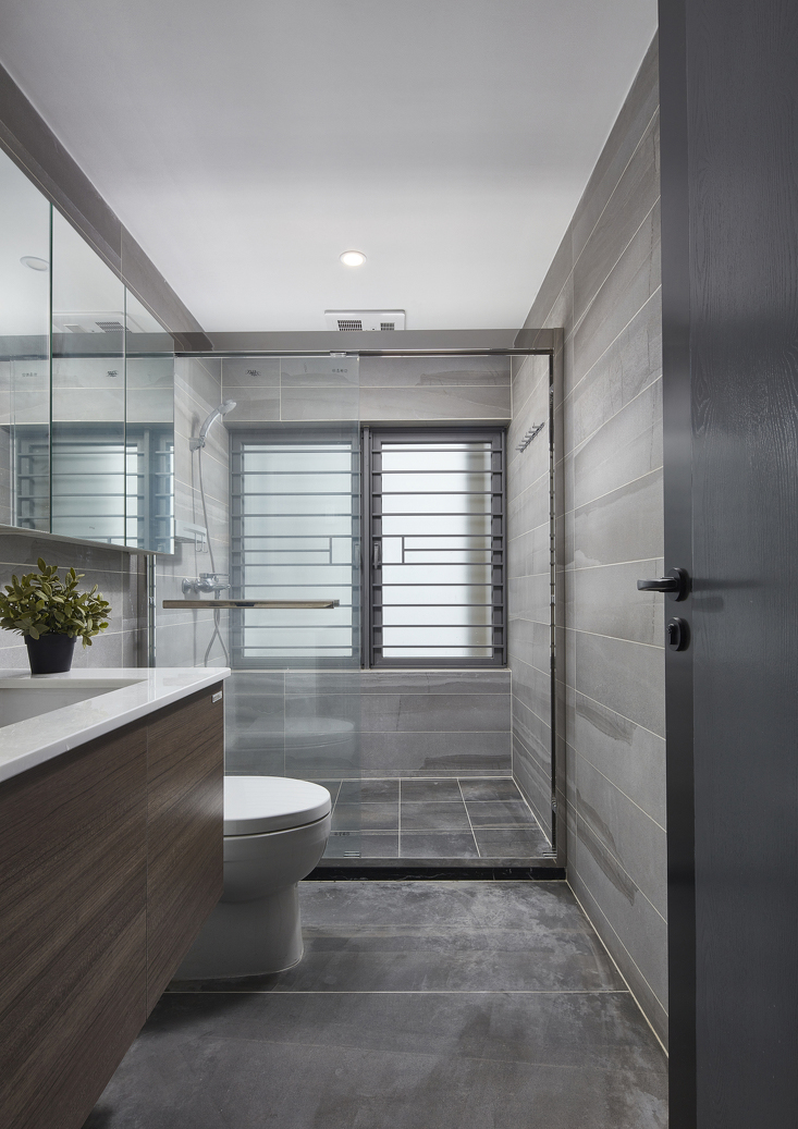 怎么选卫生间花洒马桶和浴柜,卫生间的马桶和淋浴柜怎么选