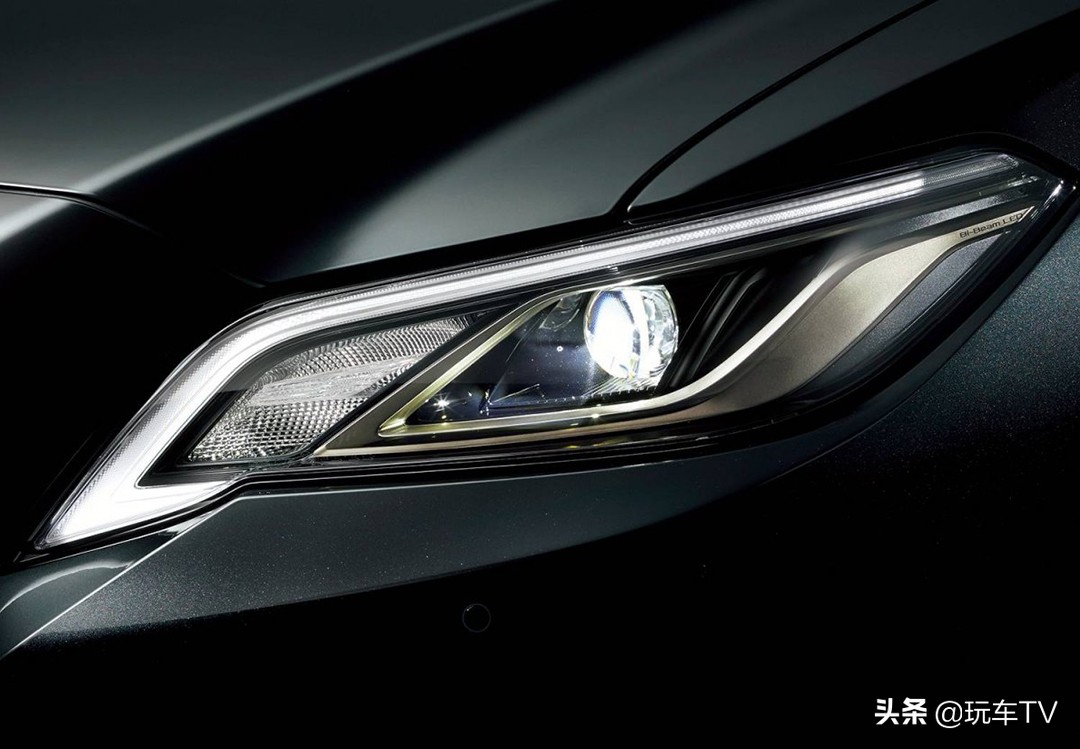 皇冠时尚版运动版,皇冠运动版2017