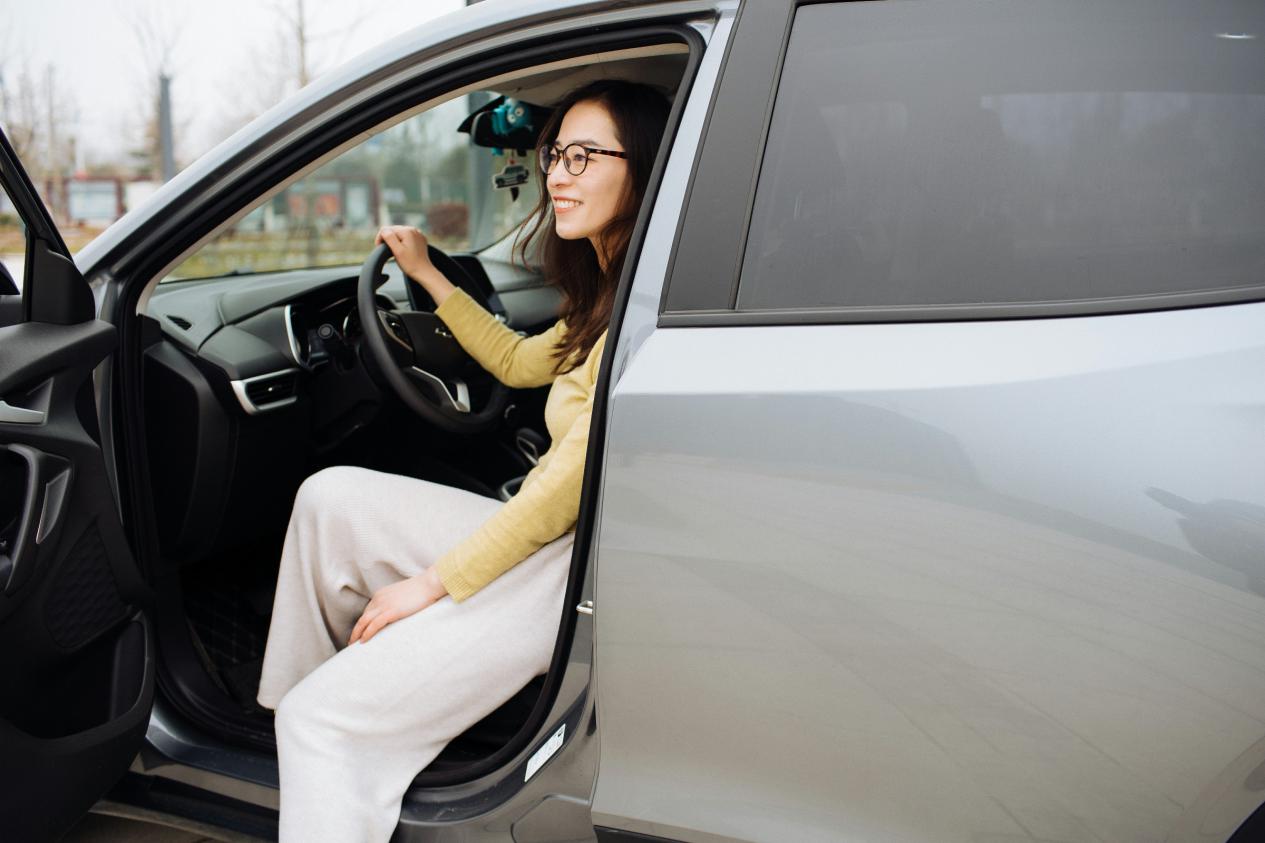 好看好开省油b级轿车,好看雪佛兰