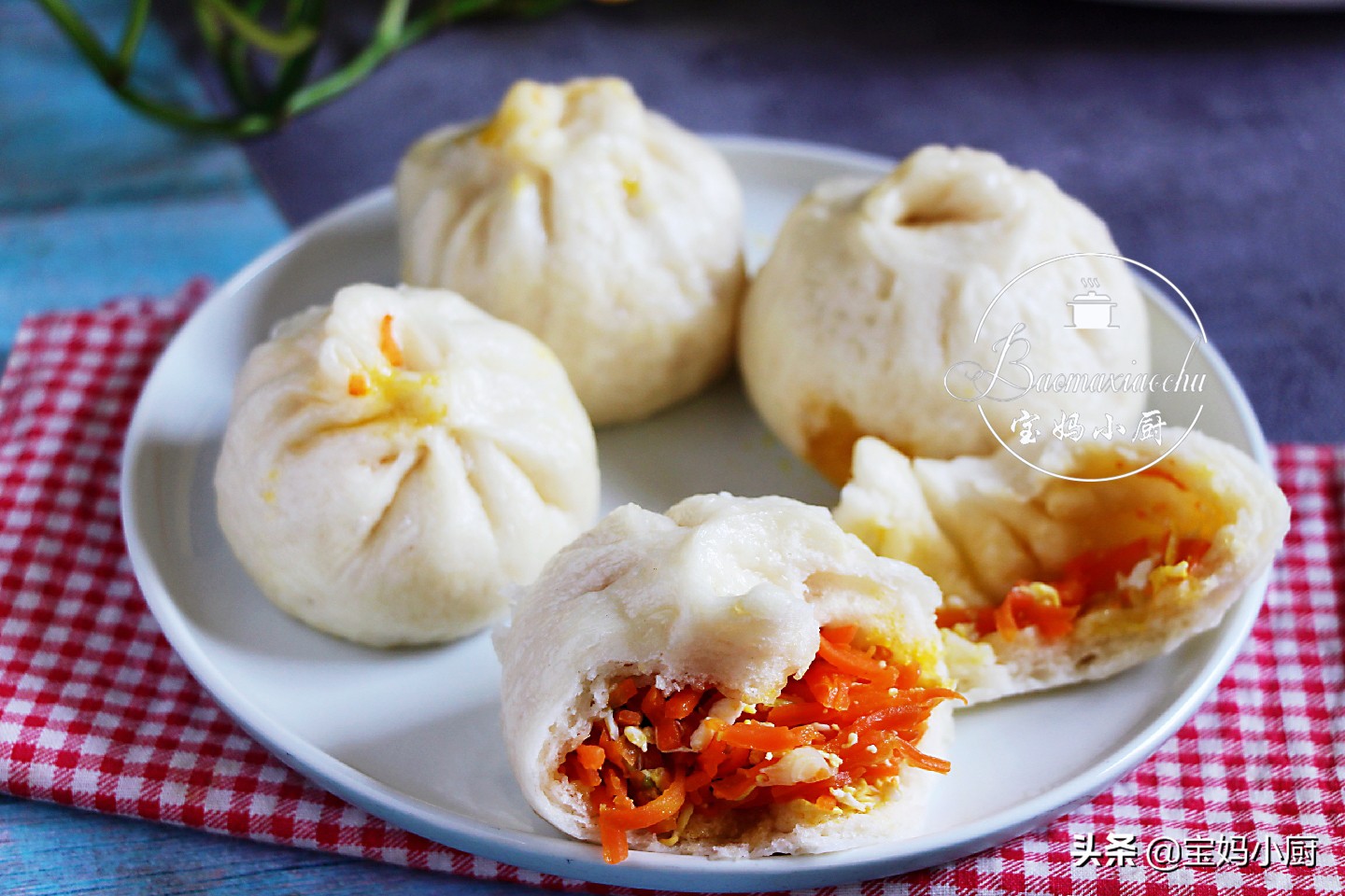 在家早餐小笼包子做法,自制香喷喷的包子和家常菜