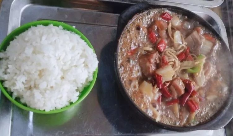 南京北大青鸟美食指南:小行路16号,1024G的胃也装不下