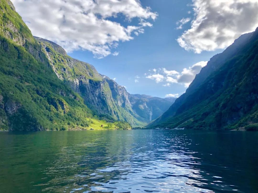 云旅游带你看遍天下美景,一起去旅行吧旅游