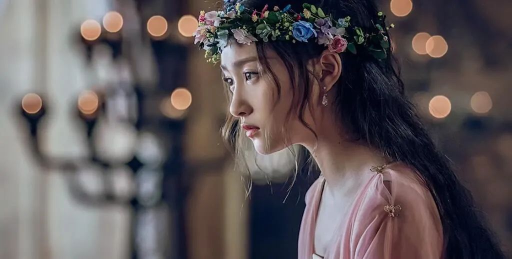 我们可以不相信郑晓龙，但是可以完全相信关晓彤