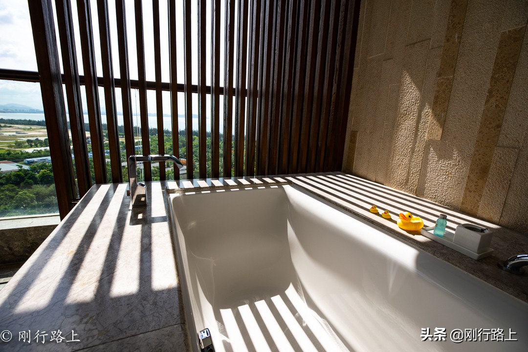 海棠湾天房洲际潜水,海棠湾洲际水族馆