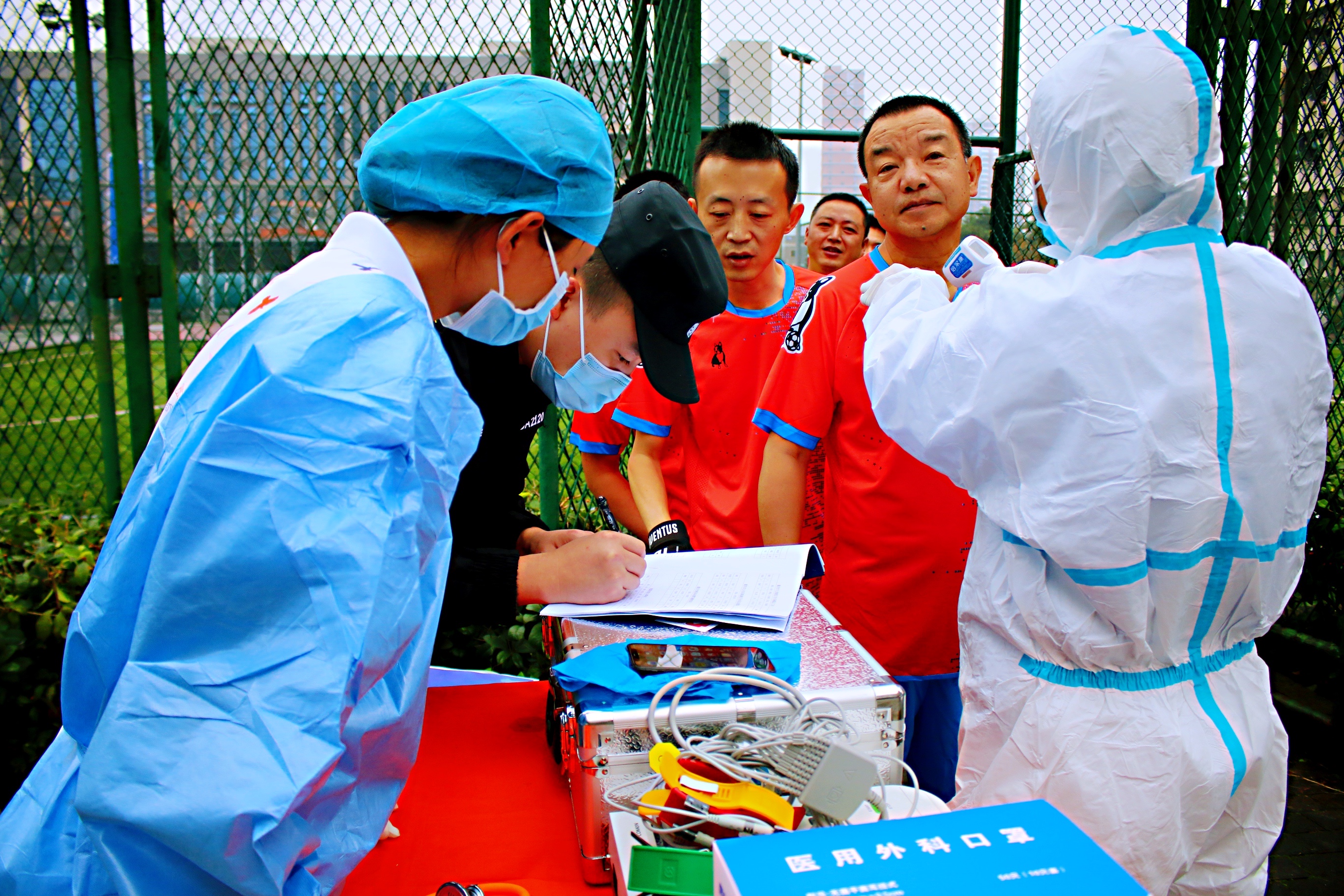 5人制足球开赛！重庆高新区首届职工运动会拉开帷幕