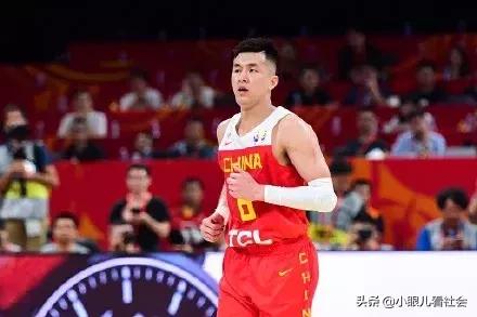 中国男篮和中国男足携手并肩,中国男篮和中国男足谁会走出困境