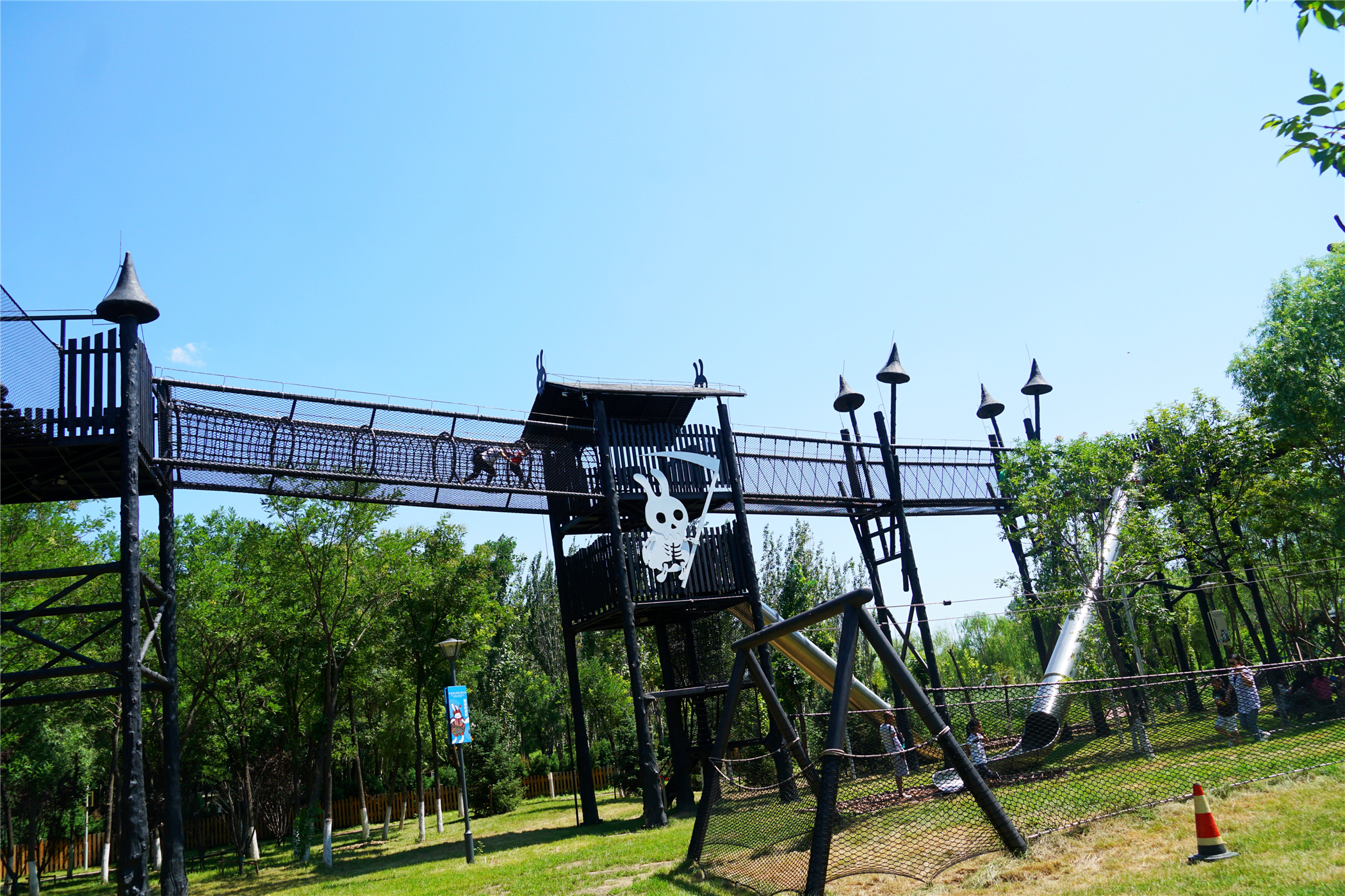 中国首家运动主题乐园,中国皮影戏乐园