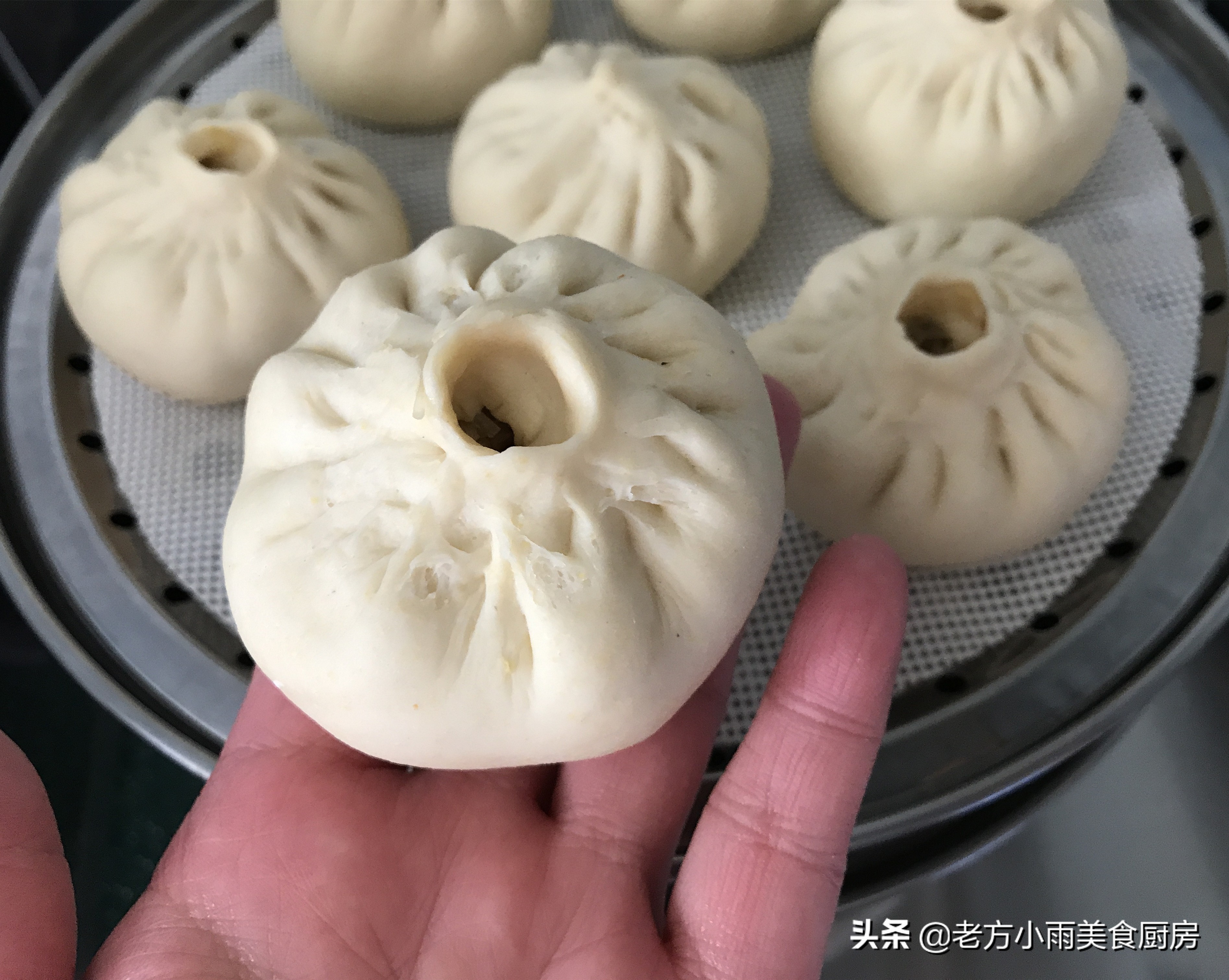 胡萝卜肉鸡蛋粉丝包子馅做法大全,芹菜猪肉粉丝包子馅怎么调最好吃