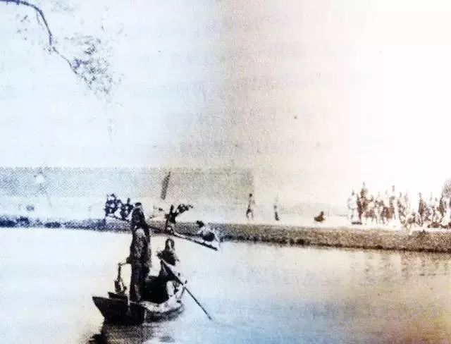 90年前的保定府西关柳色，村童垂钓少女浣纱，俨然有板渚隋堤风味