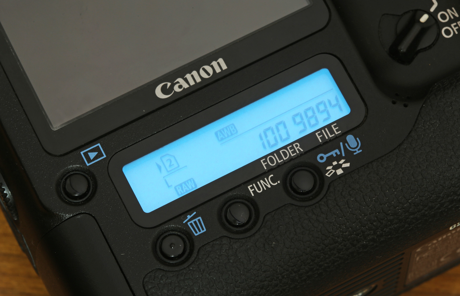 佳能1dsmark3还值得买吗,ds时代