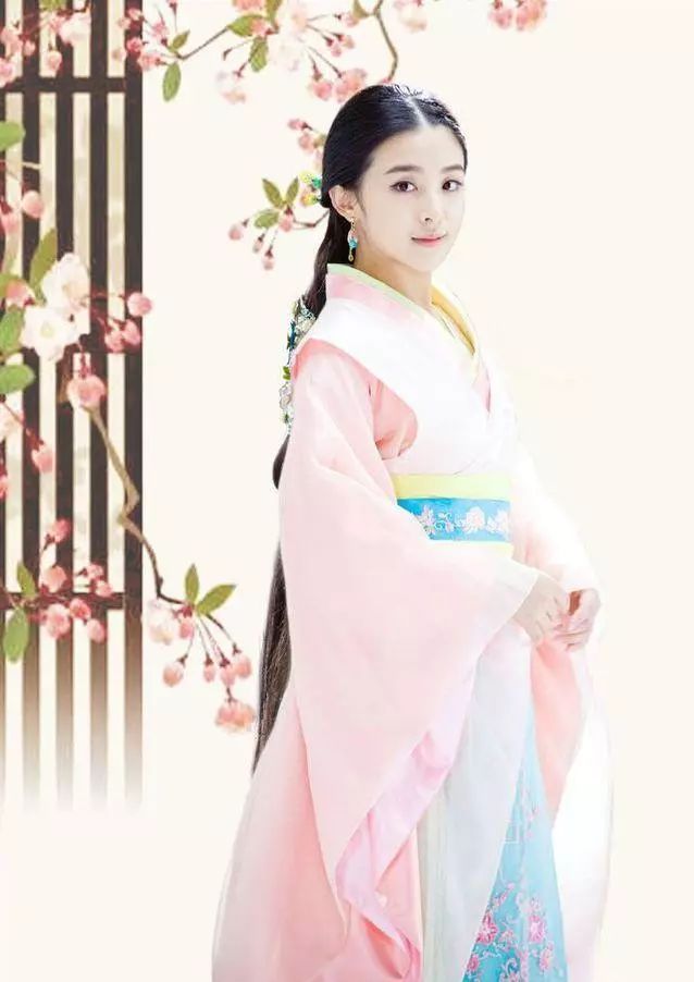 撞脸迪丽热巴的她为什么没火起来,撞脸赵丽颖被骂滚出娱乐圈