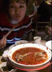 路边的现金及东西不要乱捡,在路边捡到钱但村里老人说不能捡