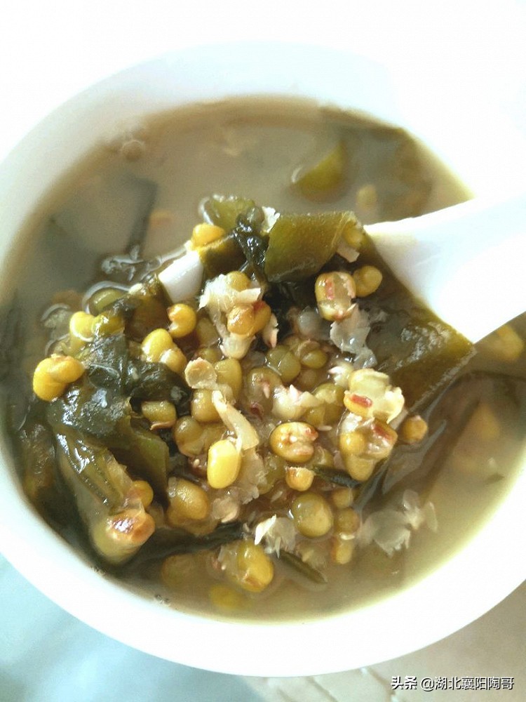 夏天喝什么汤补气血不上火,女人不上火补血补品