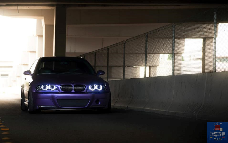 这是一辆真正的“宝马”！来自2002年的哑光紫宝马M3