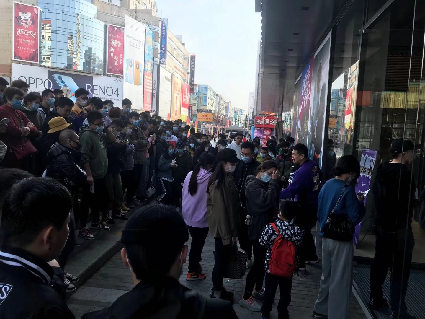 甜野男孩丁真评述,甜野男孩丁真爆红背后