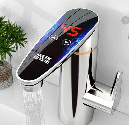 “新式水龙头”一出，热水器没人用了，家庭主妇笑了，方便快捷