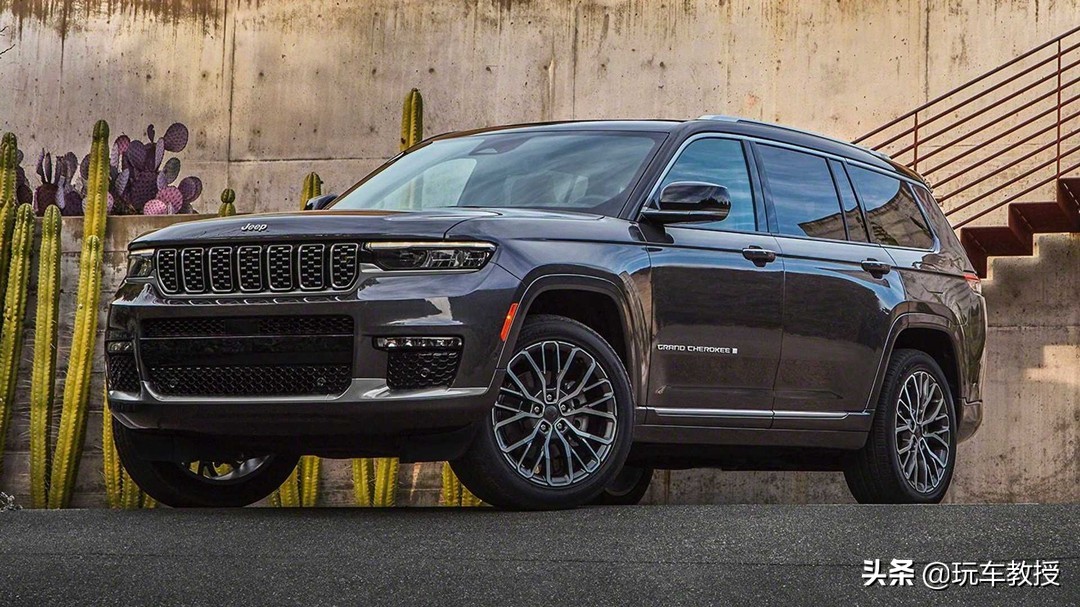 10年大切诺基改新款,10年的大切诺基值得买吗