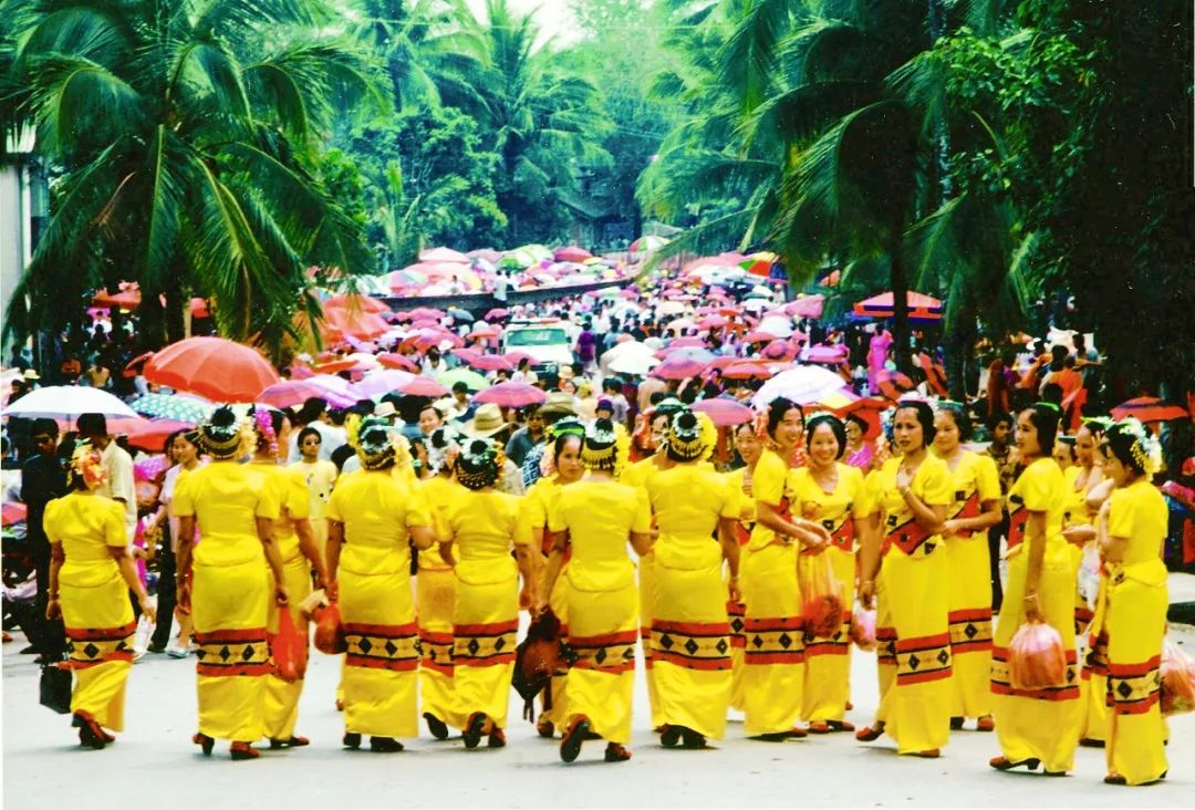 傣历1385年泼水节活动时间安排,泼水节傣历1385年活动表