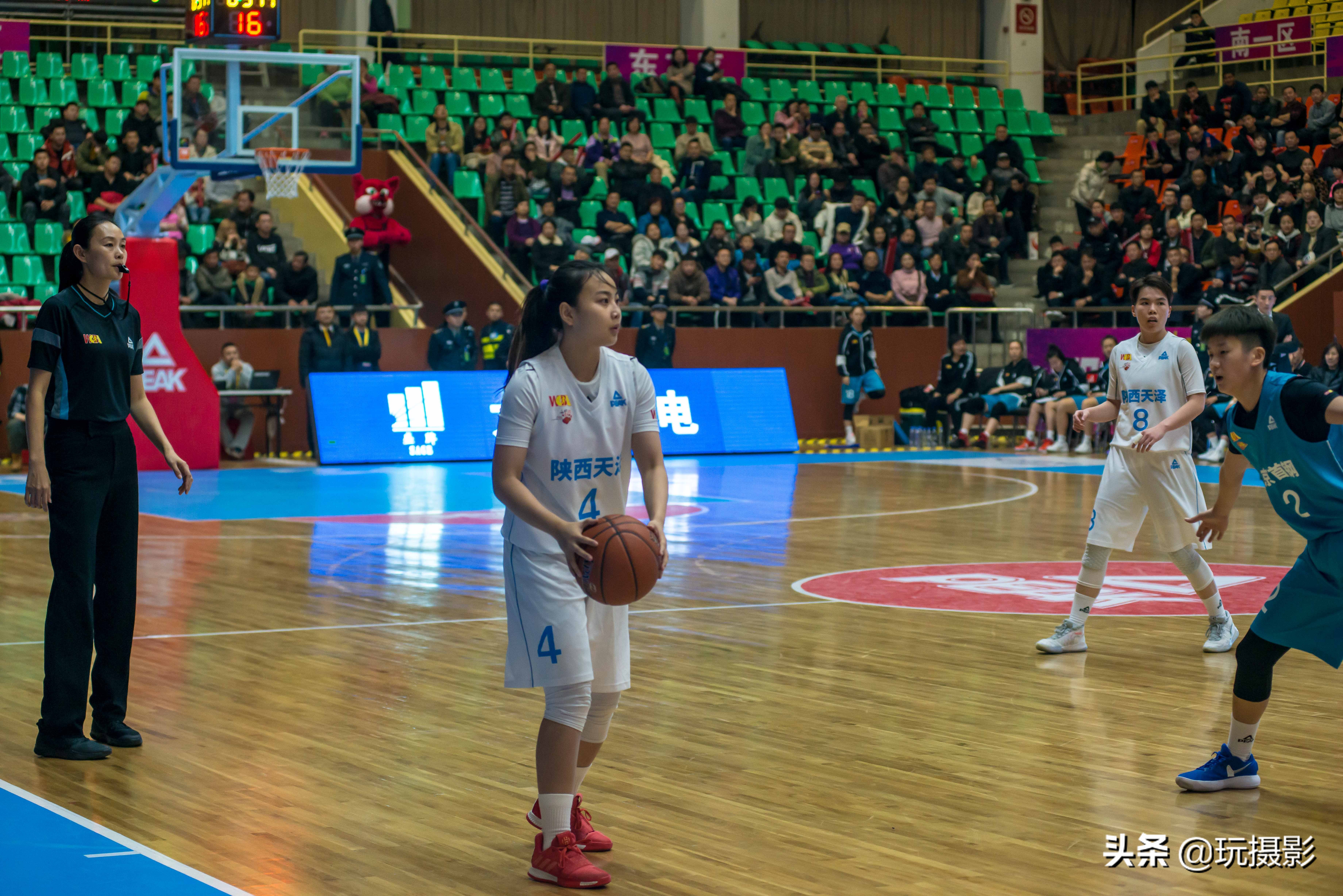 西安天泽与北京首钢比赛一场陕西体育界的盛事