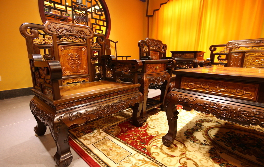 金丝楠木清皇帝龙椅,千年阴沉木皇宫椅