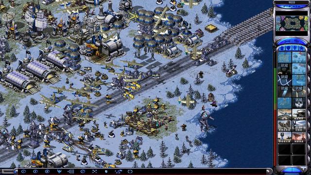 以前玩过一款和dota很像的游戏,最早的dota类型游戏