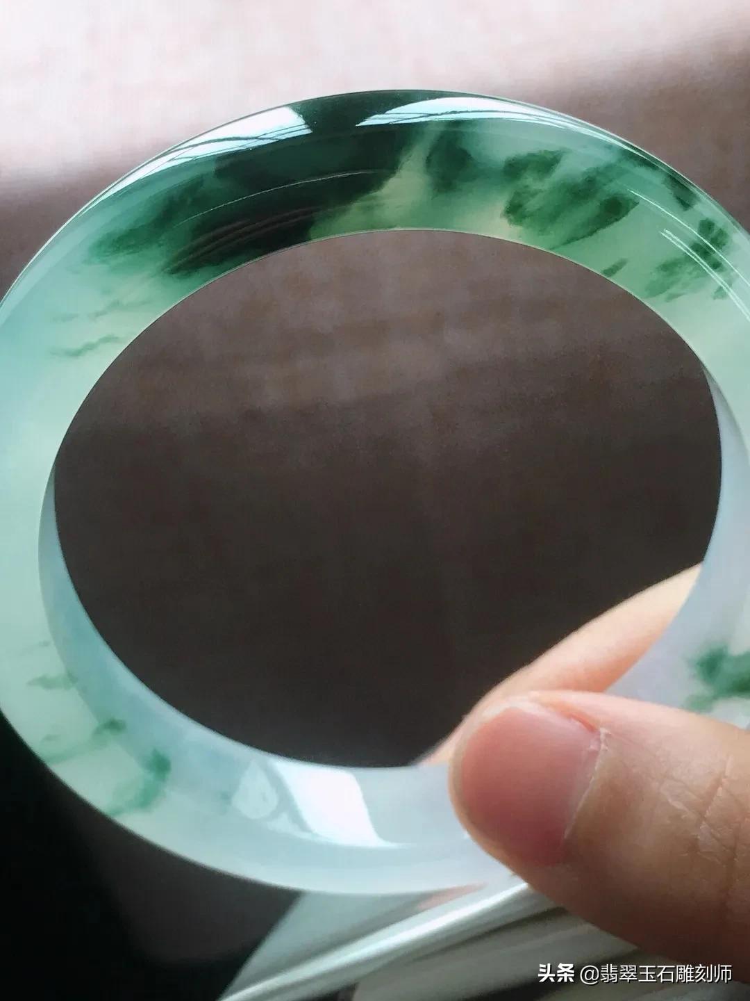 翡翠手镯鉴定及估价,翡翠手镯免费鉴定估价方法