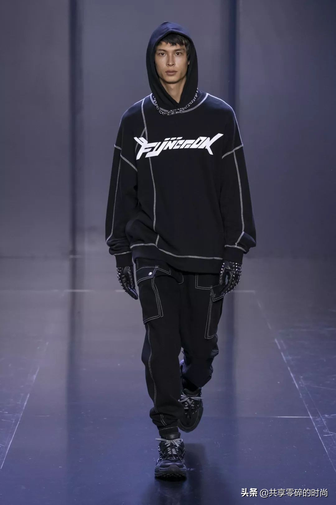 太平鸟夏装时尚穿搭,太平鸟秀场时装周2024秋冬