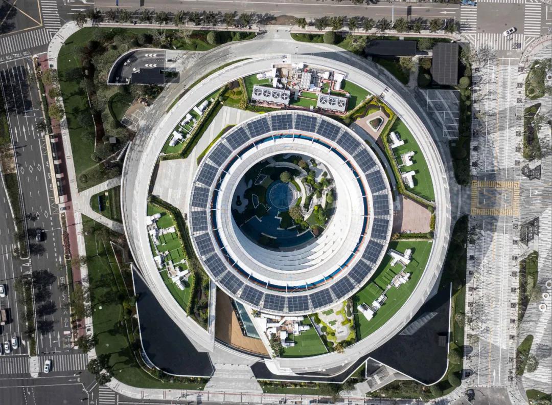 太平鸟时尚中心景观设计,自由的鸟巢