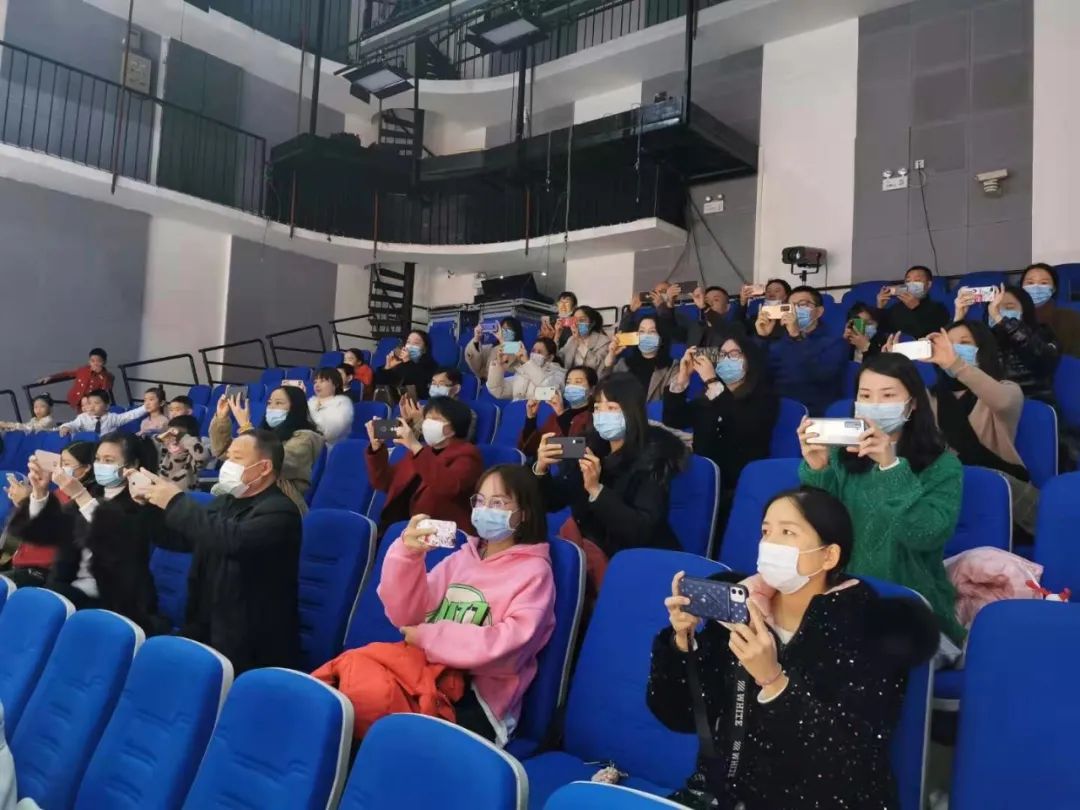 莆田广播电视台小主持人培训班,莆田市培训小主持人的机构