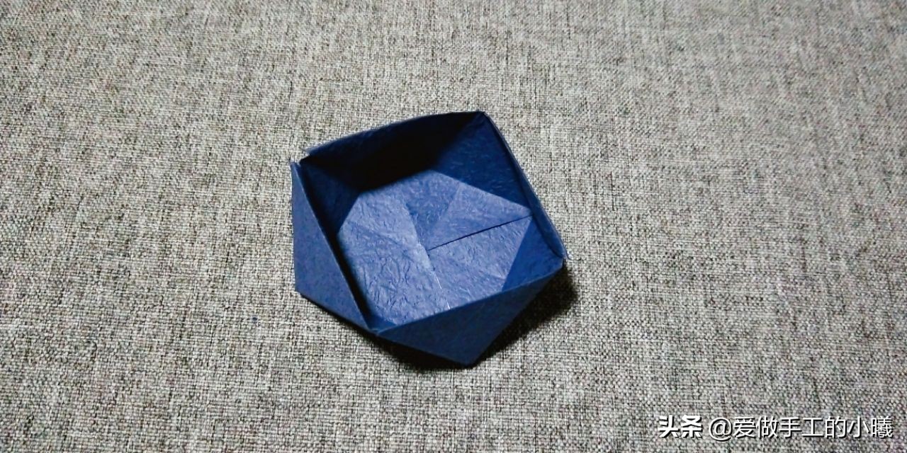 折纸花瓶教程小视频,立体折纸花瓶简单教程