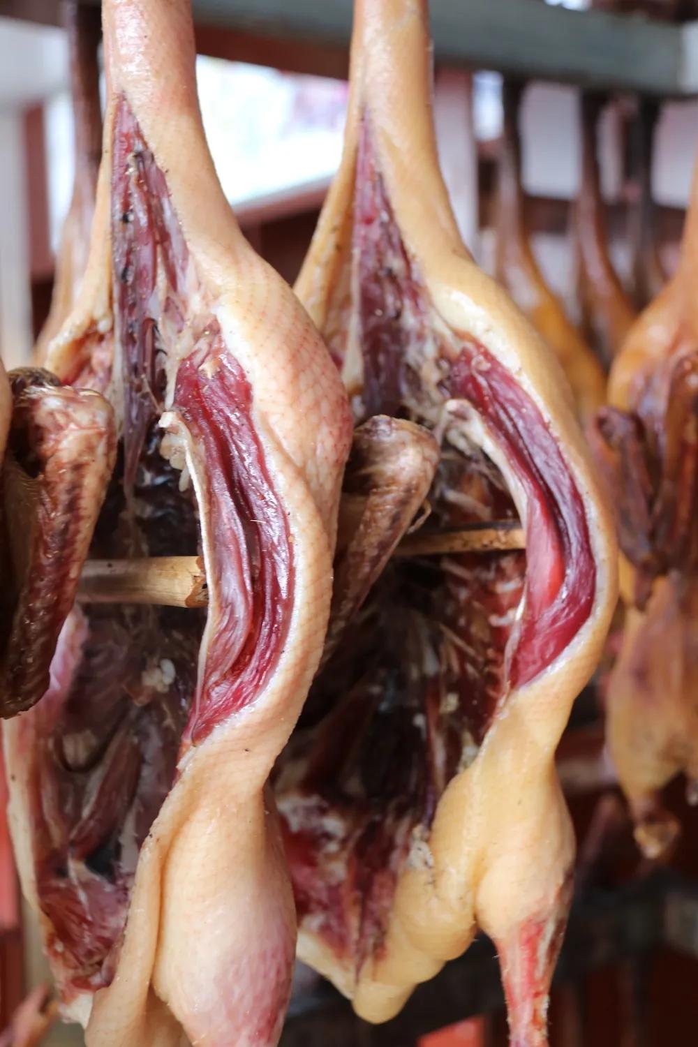 勾心勾魂啊,九尺的鸭脑壳鸭脖子鸭腿腿鸭脚脚鸭翘翘