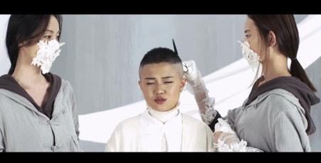 和梁汉文声音很像的歌手,梁汉文刚出道的时候