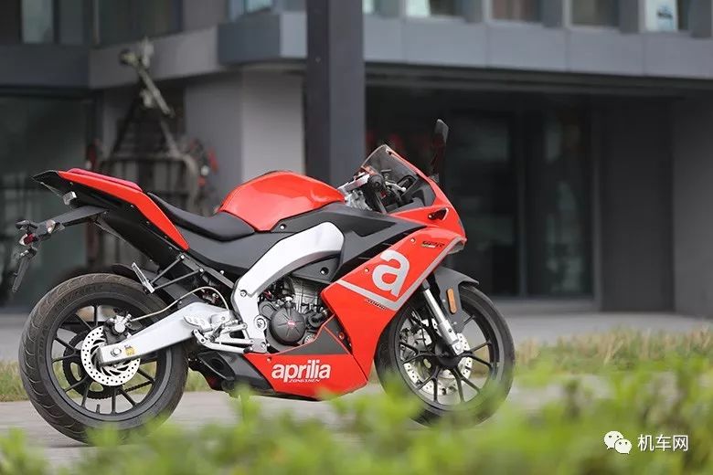 铃木400cc跑车,400cc以下车型