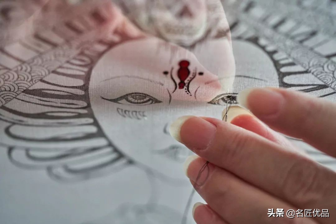 名匠优品之刺绣：闺房里的造物之道，木兰当户织，传承的女性之美