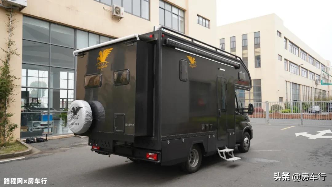 持久续航+超大独立厨卫区，新款霍夫勒启翔后全拓房车