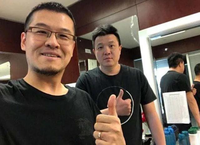 爷青回！乌贼刘和杨健杨毅带我们回到了六年前《NBA最前线》现场