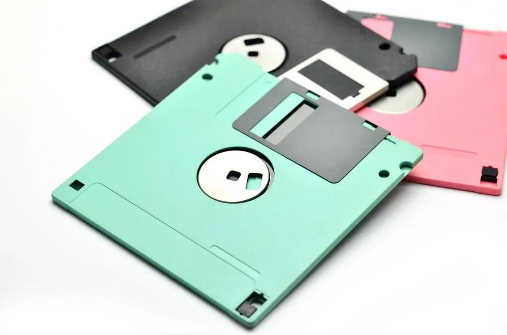 c盘装应用会导致系统卡吗,软件装c盘可以提高运行速度吗