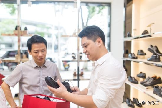 富贵鸟鞋春秋款男,鸟王鞋业林建忠