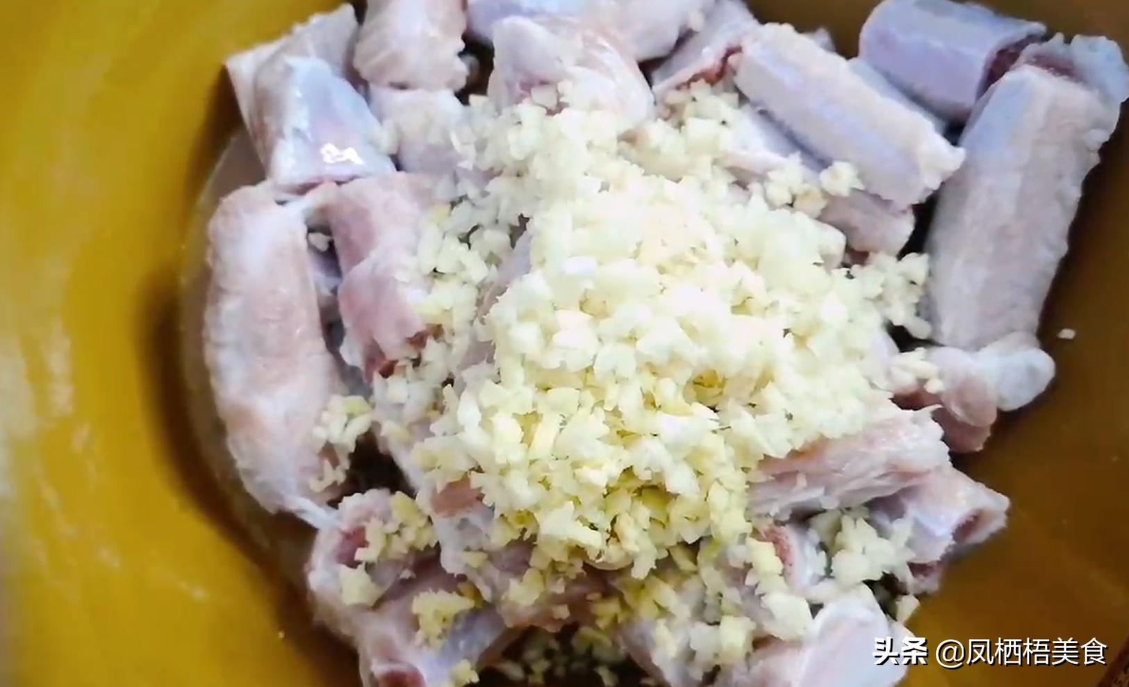 如何做香酥排骨好吃,香酥排骨怎么做不粘漏勺