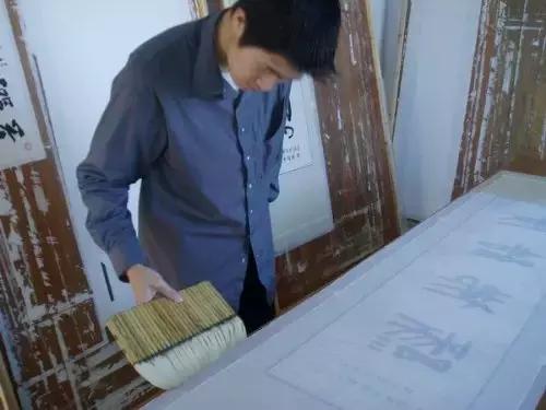 书画装裱的全过程,字画手工装裱如何处理