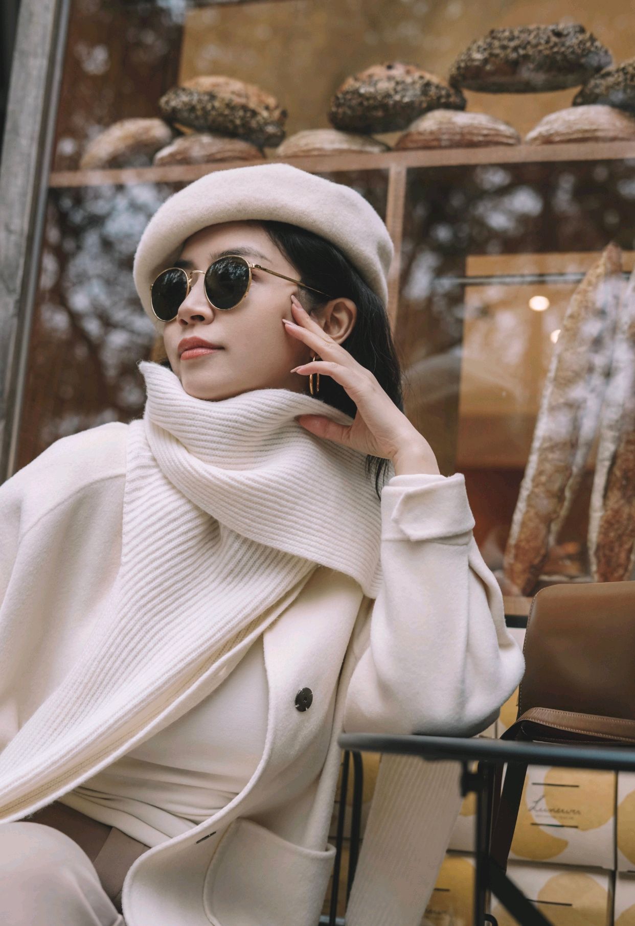 高端驼色毛呢大衣穿搭高级感,呢子大衣配直筒裤穿搭高级感