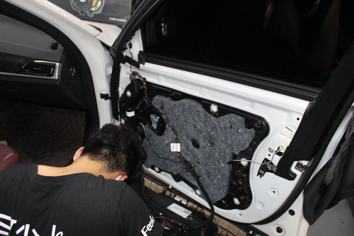 宝马5系专车专用汽车音响,成都宝马525音响改装