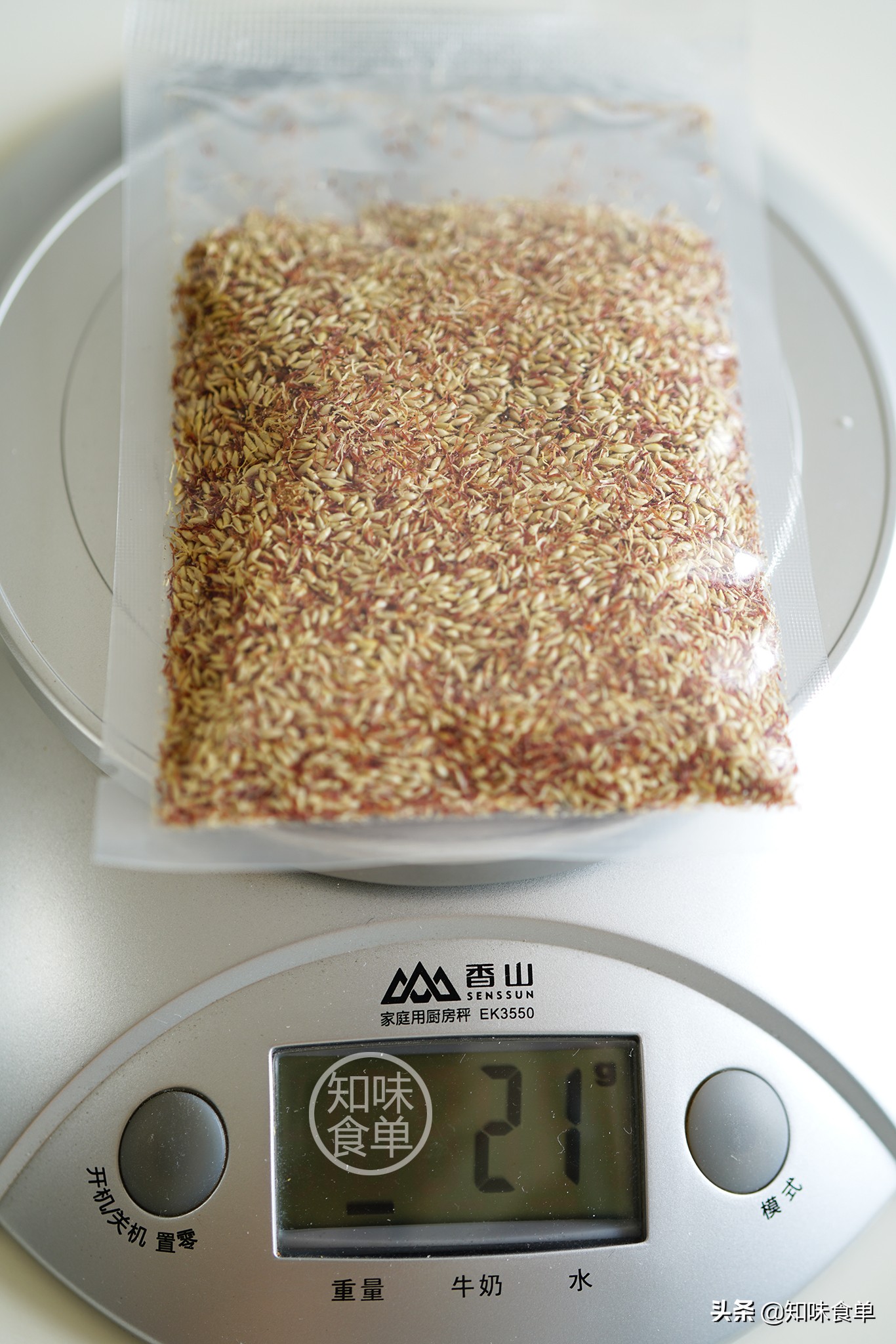 食单丨手工冰粉制作丨最全冰粉制作指南，天然*物冰植**粉大比拼