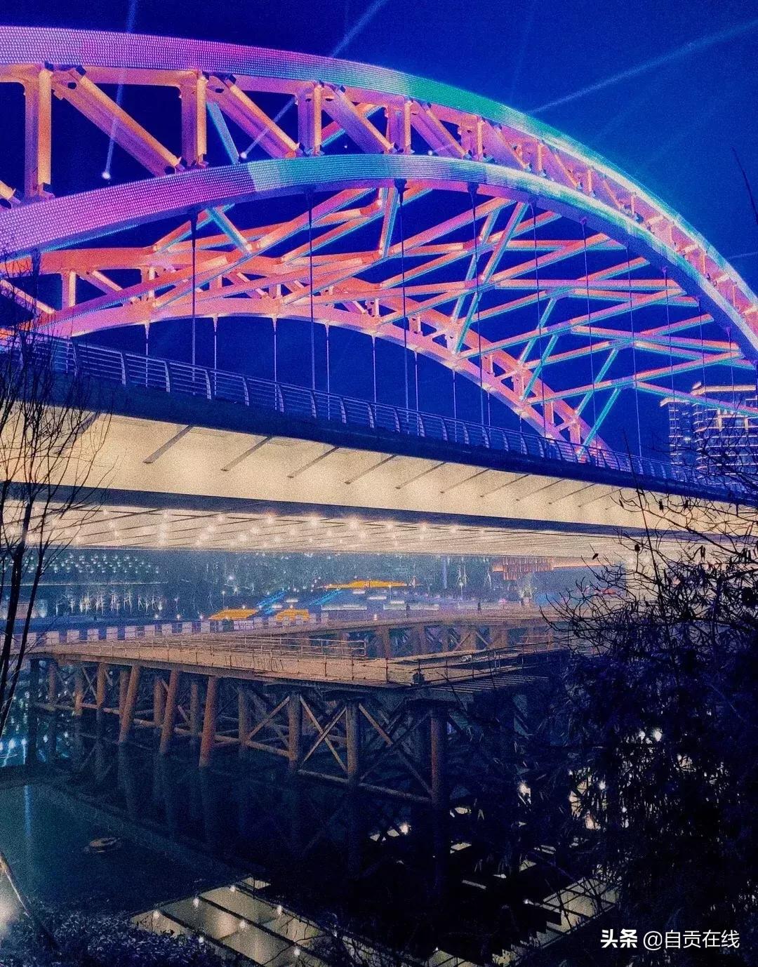 自贡夜游釜溪河在哪个位置,自贡夜游釜溪表演时间