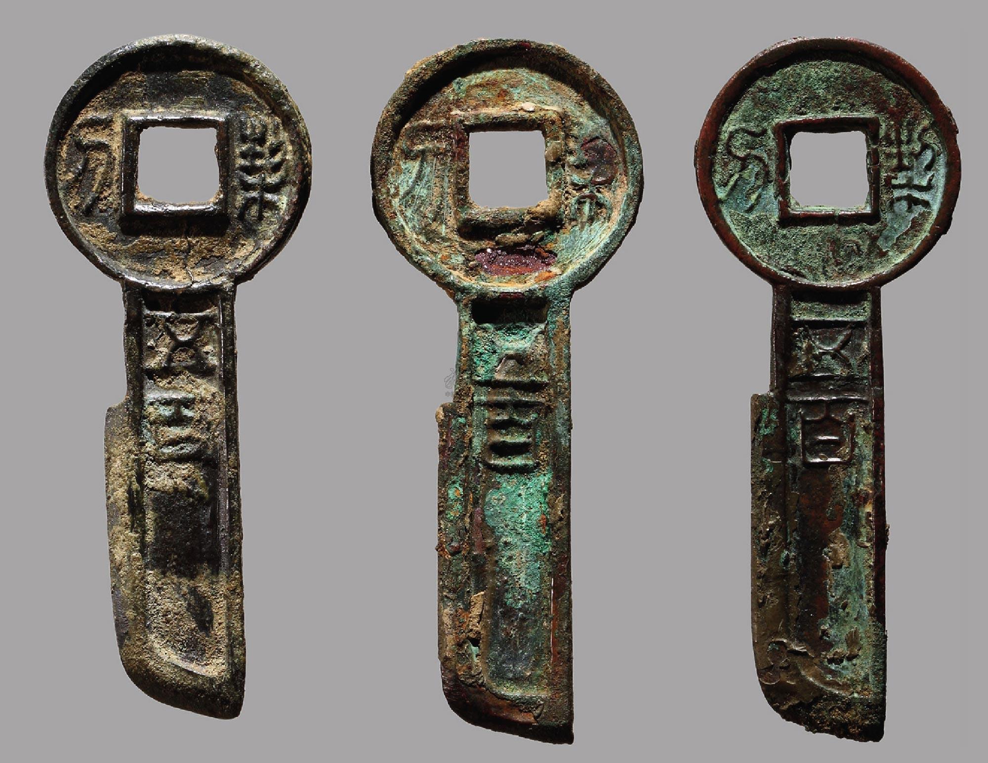 王莽是怎么登上帝位的,王莽是怎么当上皇帝的