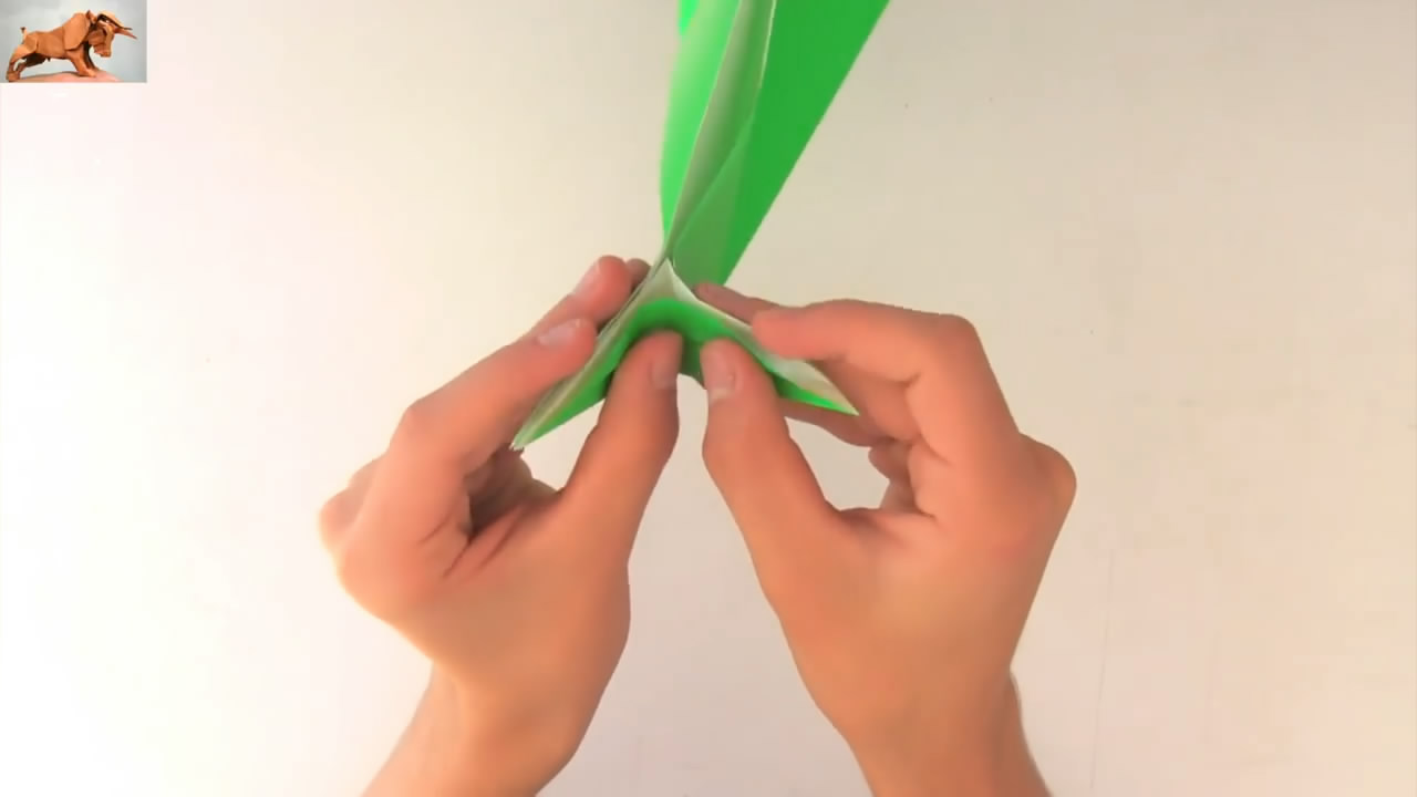 立体公牛折纸教程,凶猛公牛折纸