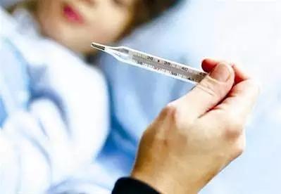 水银温度计打碎了引起的事故,水银温度计打碎了人怎么善后