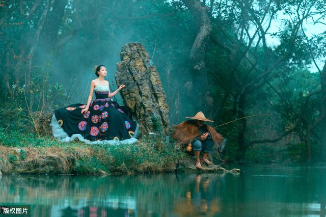 做梦遇到现实中的朋友是什么征兆,做梦遇到异性代表什么预兆