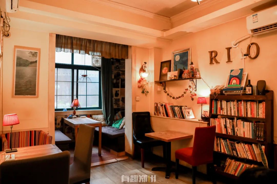 北街13号咖啡馆,隐藏在巷子里的一家复古咖啡店